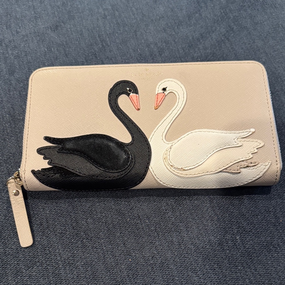 Kate Spade Black and Cream Swan Wallet